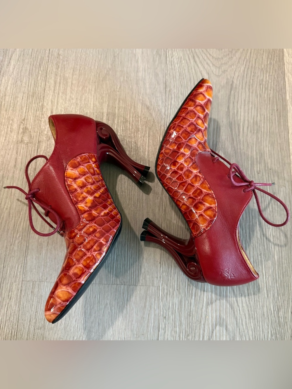 John Fluevog Celestial Communication Red Ursula Lace-Up Heel 7.5 - Picture 3 of 10